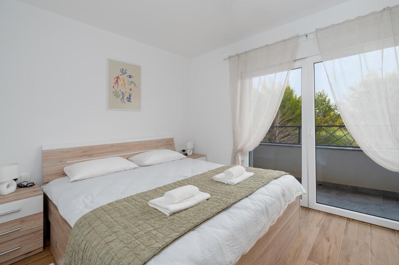 فير Number One Apartments المظهر الخارجي الصورة