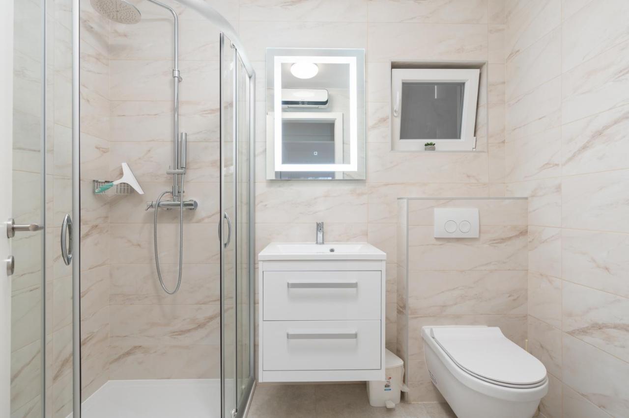 فير Number One Apartments المظهر الخارجي الصورة
